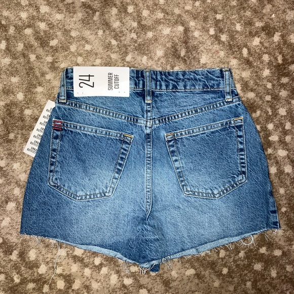 NWT BDG Summer Cutoff Shorts size 24 Urban Outfitters - Picture 3 of 3